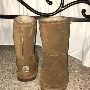 Bearpaw Snow Boots ❄️